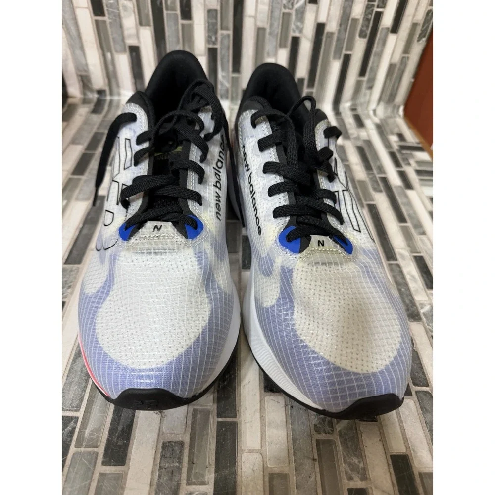 Size 12- New Balance Fresh‎ Foam 680v7 Eclipse